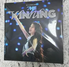 IU  10th Anniversary dlwlrma ライブコンサートDVD Amazon.co.jp: 10th Anniversary Concert [Blu-ray] : DEZOLVE: DVD