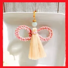 翡翠の天使と精麻の箒守り 桜染めチャーム　国産精麻　天然石　草木染め