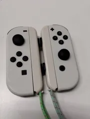 Nintendo Switch Joy-Con/ストラップセット！ ホワイト/コントローラー