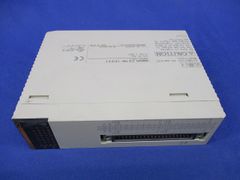 未使用品】オムロン製シーケンサ出力ユニットCJ1W-0D211 販売台数：1台 