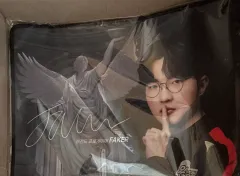 王뚜껑 FAKER マウスパッド