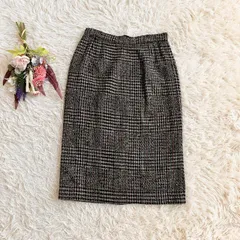 『PARIENNE』パリエンヌ　タイトスカート　ミモレ丈　毛　裏地付き　タック入り　バックファスナー　バックスリット　ツイード　チェック柄　グレー(M)