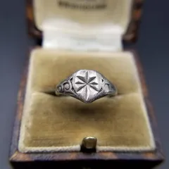 2025年最新】シグネットリング 英国の人気アイテム - メルカリ