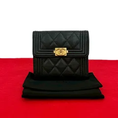 極 美品 袋付き シール有 ランダム番台 CHANEL シャネル ボーイシャネル マトラッセ ココ キャビアスキン レザー 三つ折り財布 黒 14077