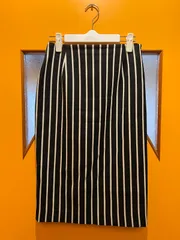 【H1-57】△ GALLARDA GALANTE　0サイズ　タイトスカート　ストライプ柄　レディース