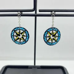 レジンピアス「幾何学模様　ｐ22」