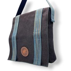 GUCCI グッチ GGスプリーム ショルダーバッグ 223666 紺 ネイビー