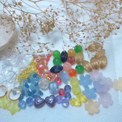 アクセサリー等製作用パーツ　ビーズ詰め合わせ