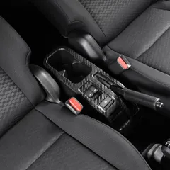 送料無料 25系ジムニーNomade 右ハンドル専用 手ブレーキパネル 内装カバー 保護パネル カーボン調/ピアノブラック/レッド ドレスアップCYB853l週末セール