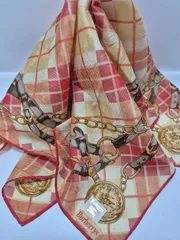 【訳あり】新品未使用！Burberrys レディースハンカチ 約53㎝ やや大判サイズ