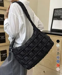 キルティングショルダーバッグ大容量軽量鞄