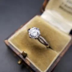 キュービックジルコニア ラウンド ソリテール シンプル ヴィンテージ リング 指輪 シルバートーン 定番 上品 Y23-G