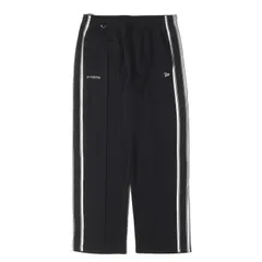 【新品】NEW ERA ニューエラ パンツ ブラック 黒 サイズ:XL | 25AW MASTERMIND WORLD サイドテープ ジャージ トラックパンツ | ボトムス ズボン | コラボ【メンズ】のサムネイル