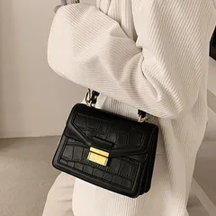 ショルダーバッグ クロコ型押し ショルダーバッグ