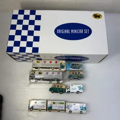 ☆ヤマト運輸 ミニカー☆トラック ウォークスルー車 引越しらくらくパック ハイブリッド車 ミニカー×7台 ショーケース オリジナルミニカーセット