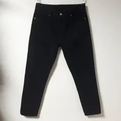 ZARA ブラック テーパードフィット デニム 32/32-1585