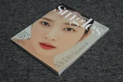 (韓国国内雑誌) Singles C型 2021 7 (表紙 : ジョイ)