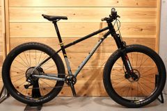 나이너 NINER SIR9 2022 모델 M 사이즈 SHIMANO DEORE 10S 스틸 하드 테일 HT MTB [치바 점]