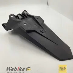 ホンダ純正中古パーツ リアフェンダー PCX125 JK05 80101-K1Z-J100 RXBI08104のサムネイル