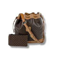 セリーヌ　CELINE 巾着型　ショルダーバッグ　ポーチ付き　マカダム柄　PVCレザー ブラウン　ドローストリング