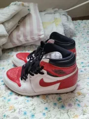 ナイキ エア ジョーダン 1 シカゴ 265