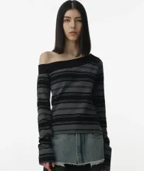 新品) MUSINSA MILLO ウィメンズ 片方オフショルダー ストライプ Tシャツ