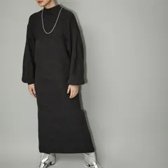 アダムエロペ ADAM ET ROPE’    フォルムスリーブハイネックニットワンピース  グレー