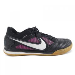 Supreme x Nike SB Gato 