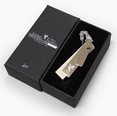 新品未開封】鹿島アントラーズ優勝記念スクエアチャームキーホルダー
