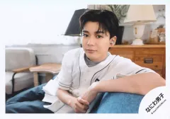 【中古】生写真(STARTO) なにわ男子/長尾謙杜/横型・膝上/シングル「コイスルヒカリ」MV＆ジャケ写オフショット/公式生写真