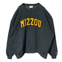 チャンピオン ワッペン カレッジロゴ風 トレーナー 2XL グレー オーバーサイズ スウェット レディース ユニセックス メンズ 古着 長袖