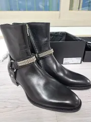 2025年最新】ブーツ サンローラン エディの人気アイテム - メルカリ