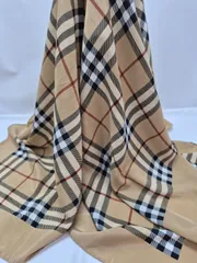 【used品】BURBERRY レディーススカーフ シルク100% MADE IN ITALY