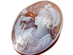 ジュエリー極】森の中の女性像 高級ブルーストーンカメオルース 50.0