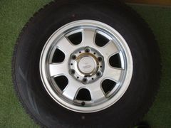 中古】 送料込み ヴェルバ 215/60R16 スタッドレスタイヤ4本SET