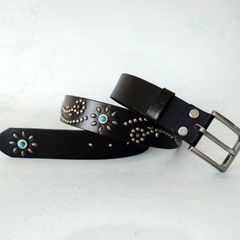 牛革 スタッズベルト オリジナル フラワーモチーフ ターコイズ レザー