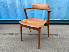 飛騨家具　キツツキ　クラシックスタイル ダイニングチェア 黄緑色　① 飛騨家具 キツツキ クラシックスタイル ダイニングチェア 黄緑色 ②