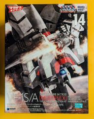 稀少 新品 WAVE ブレイザーバルキリー VF-19S & VF-19F - メルカリ