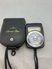 Item thumbnail for item 9471ddac-a033-4f46-a3c3-89aefbbb43ec