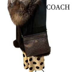 コーチ　COACH　シグネチャー　PVCレザー　ショルダーバッグ　ブラウン系　サコッシュ　斜め掛け　F29210　男女兼用