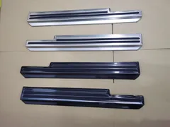 【送料無料】スズキJimny JB64/74専用 ドアスカッフプレート 滑り止め付 3色選択可