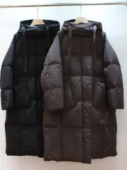 ロング丈ダウンジャケット