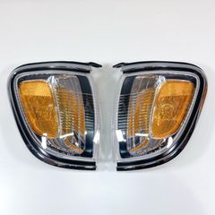 ランドクルーザー80オレンジ クリアウィンカーレンズ左右セット ランドクルーザー80オレンジ クリアウィンカーレンズ左右セット - メルカリ