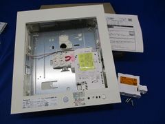 誘導灯 器具本体3台 FK09634 20分タイプ おまけ付き - メルカリ