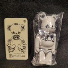 BE@RBRICK SERIES4 ARTIST KAWS カードのみ 超希少 - メルカリ