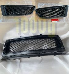 Cadillac フロントグリル メッシュフルステンレス - メルカリ
