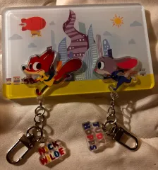 ズートピア2 ジュディ ニック 限定モデル アクリル キーホルダー ディズニー 正規品
