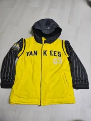 スキーウェア MLB ヤンキース イェロー フード ジャケット 130