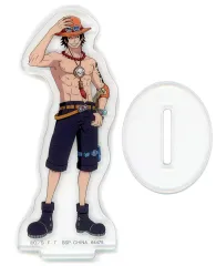 【中古】アクリルスタンド・アクリルパネル ポートガス・D・エース アクリルスタンド~16人の隊長たち~ 「一番くじ ワンピース 白ひげ海賊団~オヤジと息子たち~」 G賞
