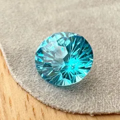 【爽やかな青のきらめき✨】ジルコニア 花火カット 10mm ルース（青系 No.2 青映）ピアス・イヤリング・ネックレス制作に